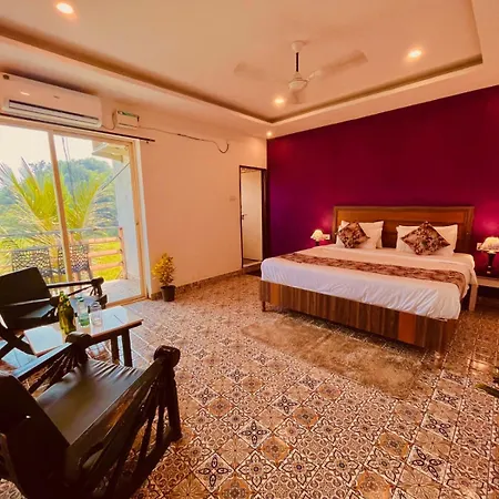 Hotel The G R S Candolim